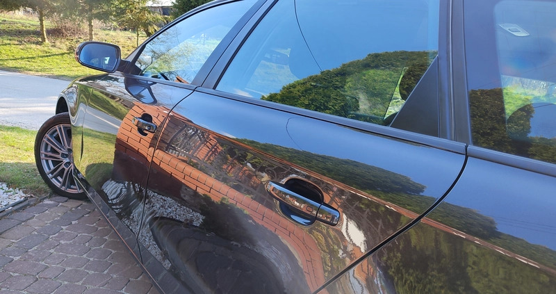 Audi A4 cena 59999 przebieg: 210000, rok produkcji 2014 z Maków Mazowiecki małe 742
